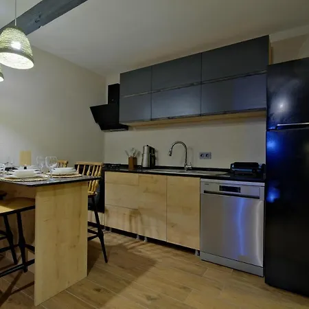 Villa Wonder House 2 *